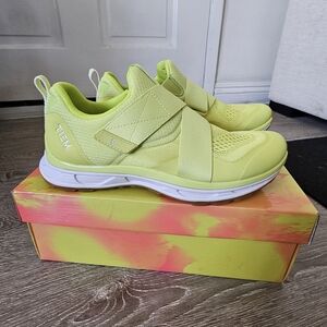 New Tiem Slipstream Cycling Shoes w/SPD Cleats Size 9.5